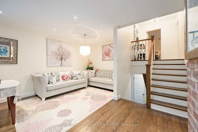 Additional image 8 of 41 Dixington Cres