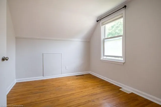 Additional image 13 of 136 East 35th St