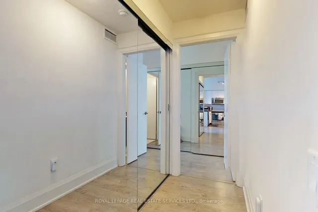 Additional image 8 of 30 Roehampton Ave Unit 413