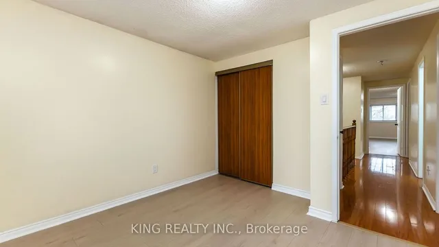 Additional image 26 of 8 Hummingbird Crt