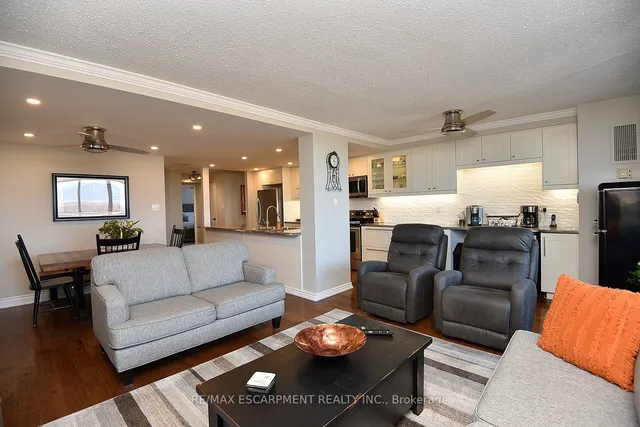 Additional image 9 of 2055 Upper Middle Rd Unit 1502