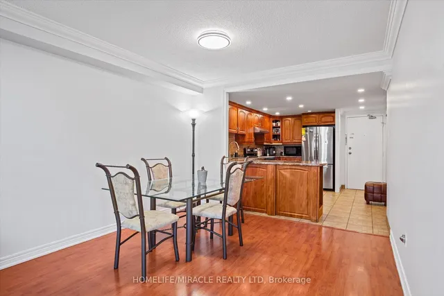 Additional image 10 of 4 Lisa St Unit 1112