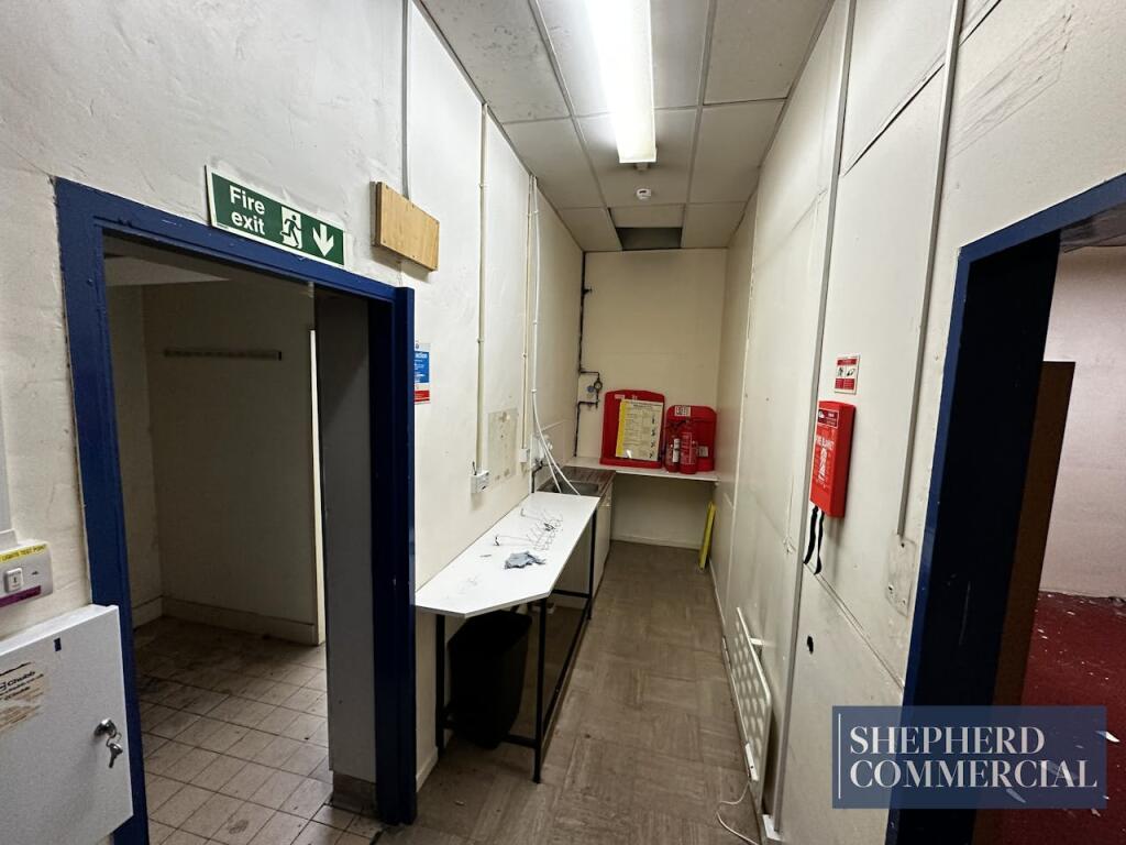 Additional image 9 of Unit 2, 1146 Warwick Road, Birmingham, B27 6BL