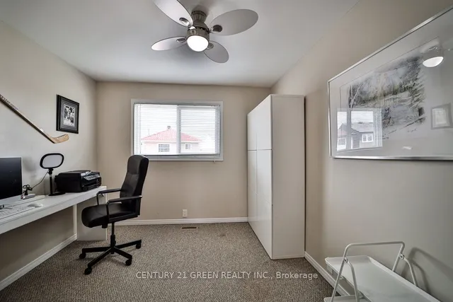 Additional image 9 of 79 Warwick Castle Crt