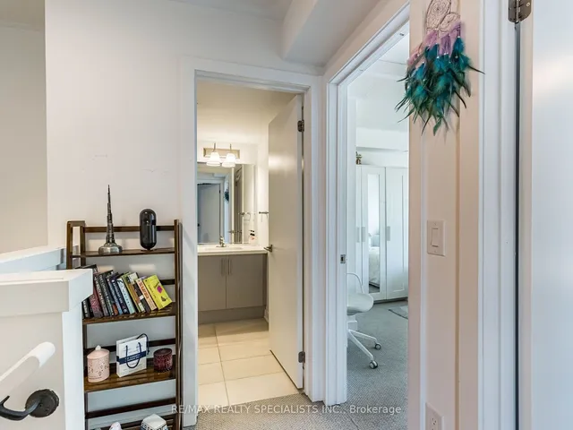 Additional image 21 of 195 Veterans Dr Unit 16