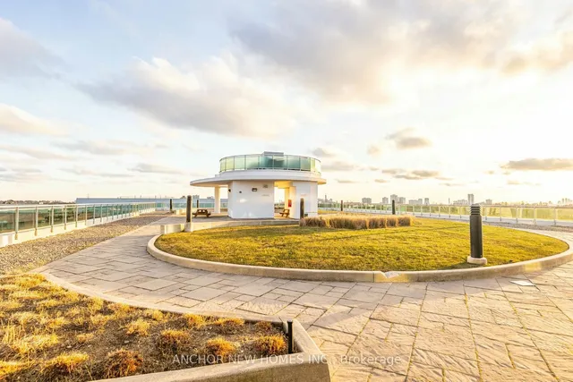 Additional image 10 of 60 Fairfax Cres Unit 426