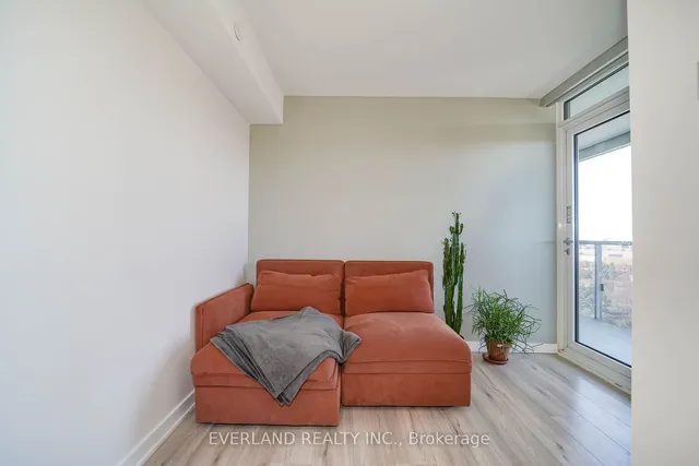 Additional image 29 of 160 Flemington Rd Unit 1005