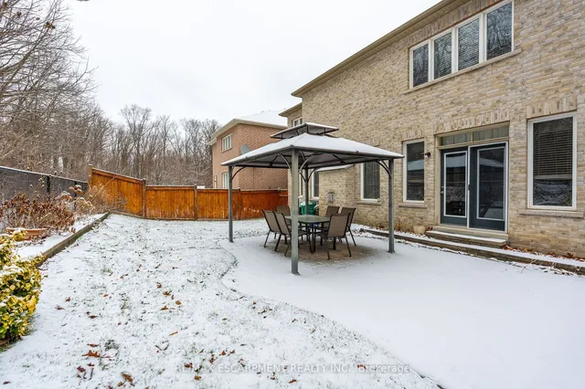 Additional image 34 of 15 Hellyer Ave