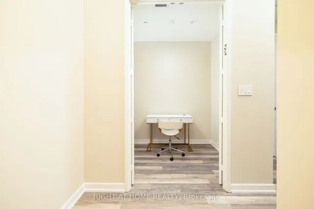 Additional image 23 of 380 Macpherson Ave Unit 306