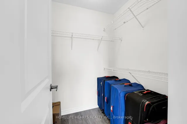 Additional image 28 of 250 Lagerfeld Dr Unit 11