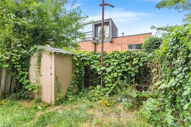 Additional image 32 of 583 John St