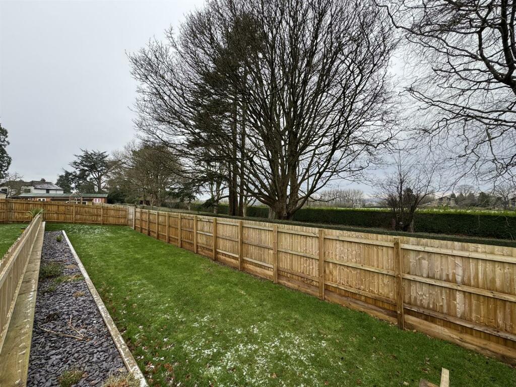 Additional image 33 of Dazzler Drive, Midsomer Norton