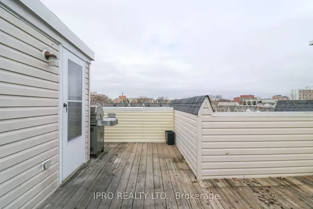 Additional image 33 of 3 Shank St Unit 304