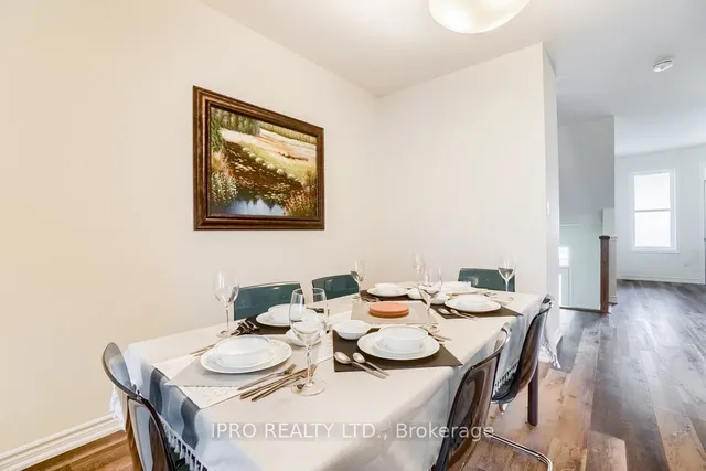 Additional image 12 of 1285 Sycamore Gdns Unit 3