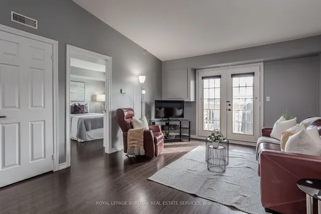 Additional image 19 of 4015 Kilmer Dr Unit 404