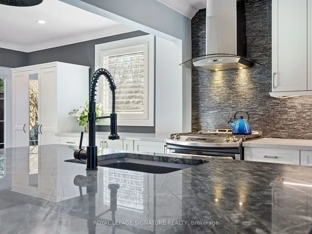 Additional image 11 of 1445 Islington Ave