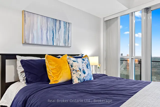 Additional image 17 of 50 Absolute Ave Unit 3701