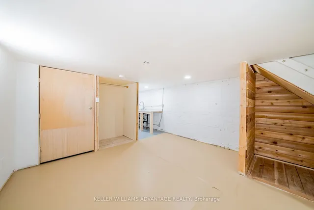 Additional image 31 of 462&464 Sammon Ave