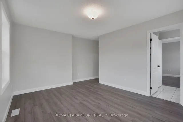 Additional image 19 of 1605 Gowling Terr