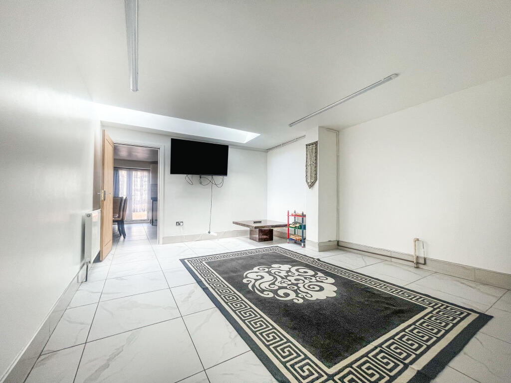 Additional image 15 of 27 Bassett Croft, Birmingham, B10 0EB