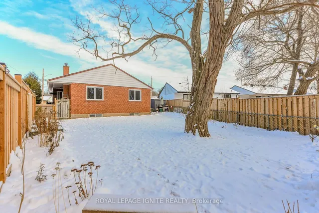 Additional image 36 of 208 Riverplace Cres