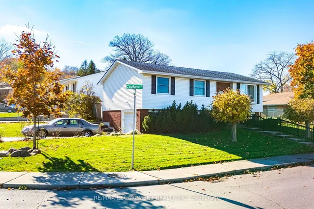 Additional image 8 of 44 CAPILANO Dr