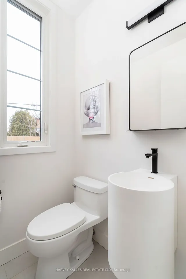 Additional image 13 of 30 Roseland Dr