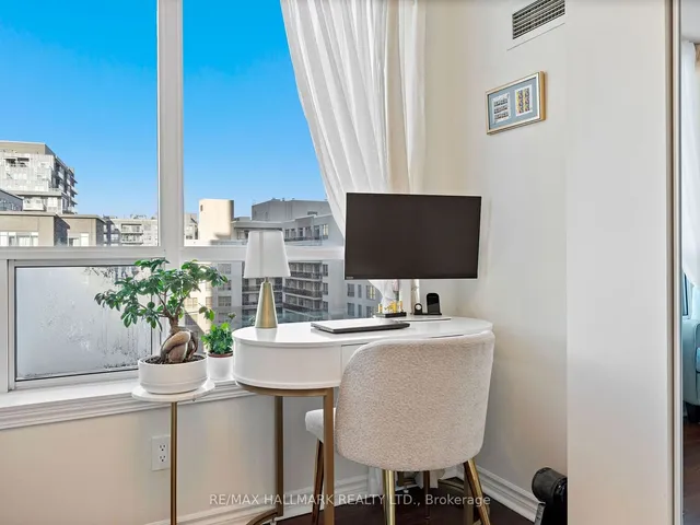 Additional image 16 of 17 Barberry Pl Unit 702