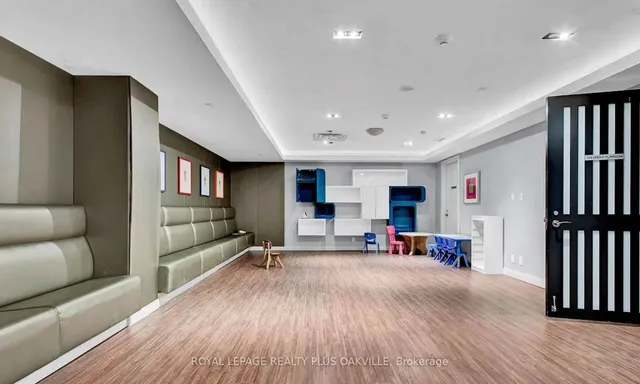 Additional image 35 of 19 Valhalla Inn Rd Unit 28