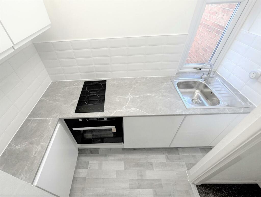 Additional image 7 of High Street, Studley