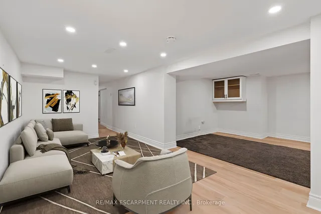 Additional image 8 of 4 Edgevale Rd