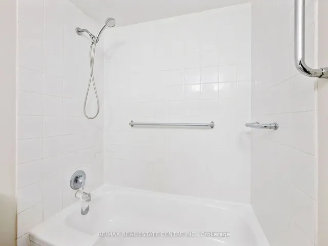 Additional image 34 of 15 Kensington Rd Unit 101