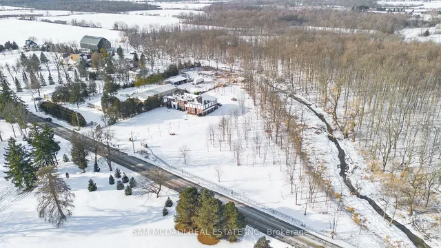 Additional image 40 of 1096 Westbrook Rd