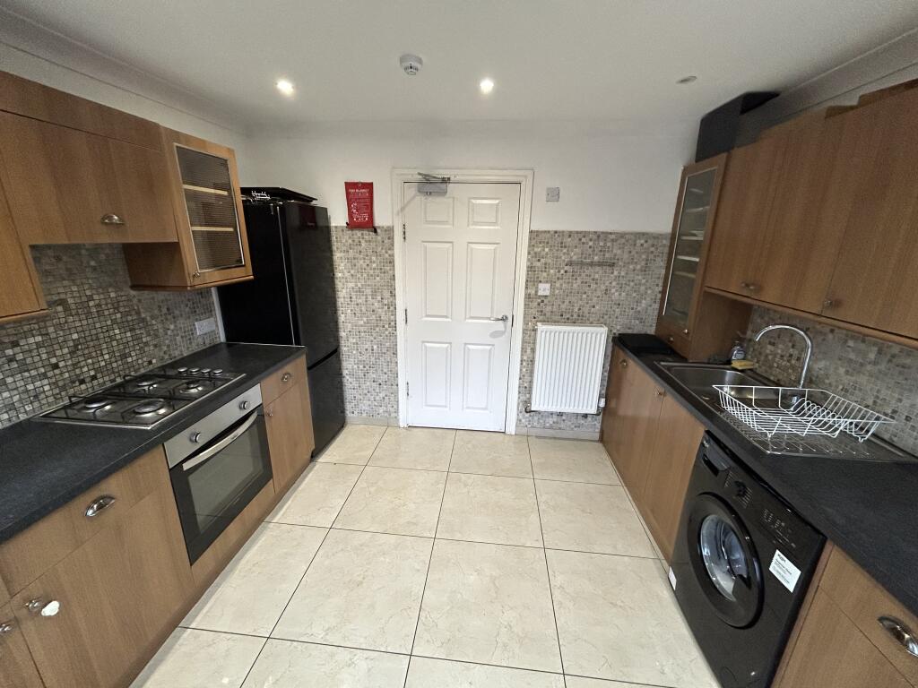 Additional image 8 of Leaf Way, ST. ALBANS