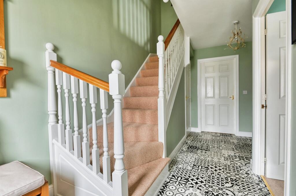 Additional image 2 of Valley Drive, Wilnecote, Tamworth