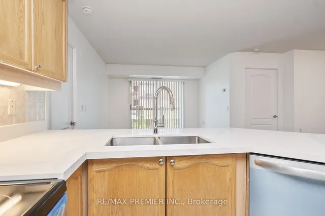 Additional image 16 of 890 Sheppard Ave Unit 213