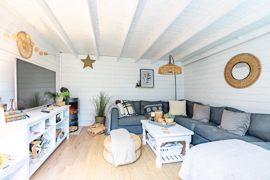 Additional image 21 of Garden Court, Wheathampstead, St. Albans, Hertfordshire, AL4