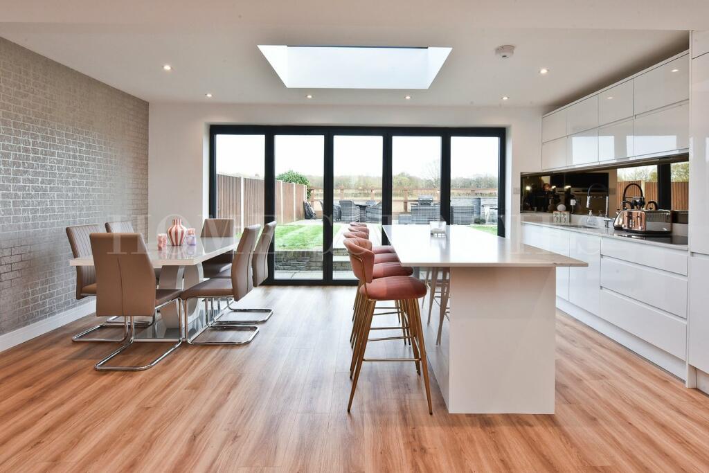 Additional image 7 of Fellowes Lane, Colney Heath, St Albans, AL4