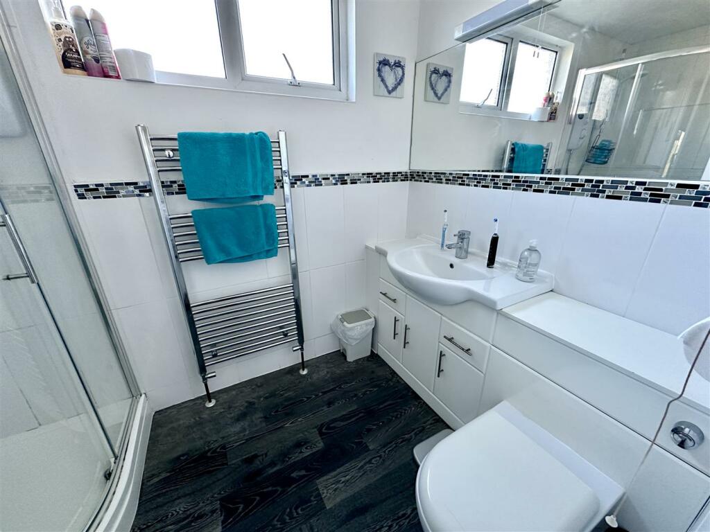 Additional image 22 of Fairwater Crescent, Alcester