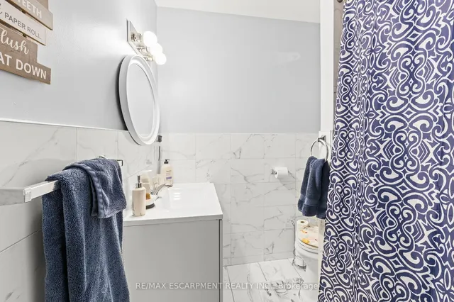 Additional image 22 of 94 Canada St