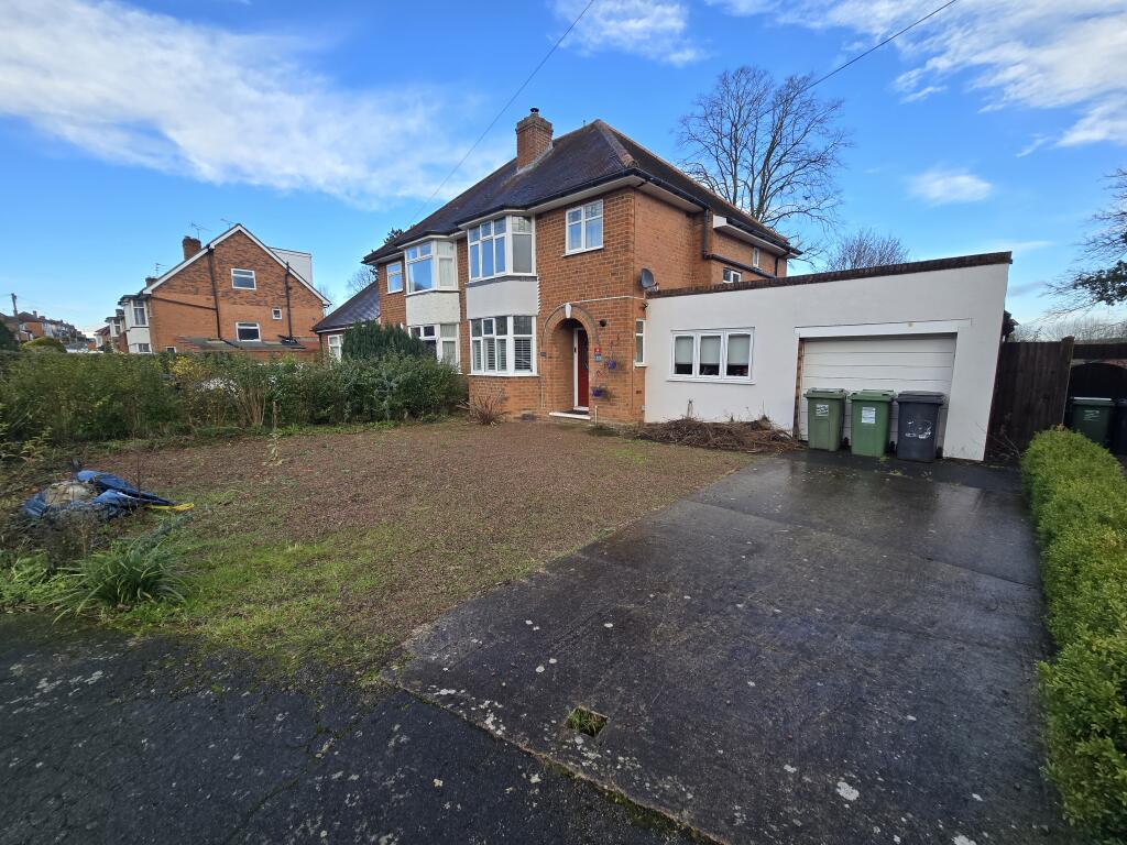 Primary image of 23 Dale Road, Redditch B98 8HJ