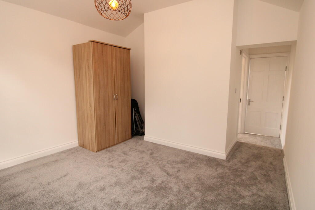 Additional image 28 of 49 Lee Crescent