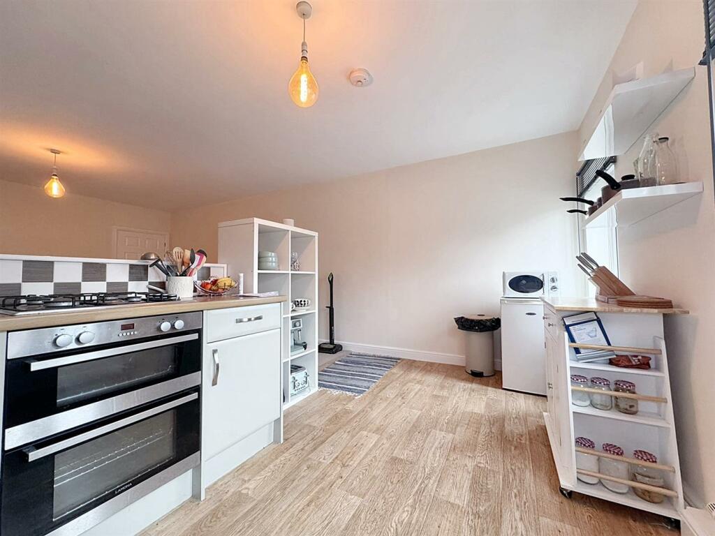 Additional image 8 of South Road, Midsomer Norton