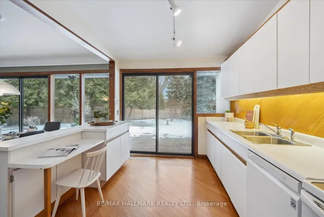 Additional image 12 of 27 Woodcliff Pl