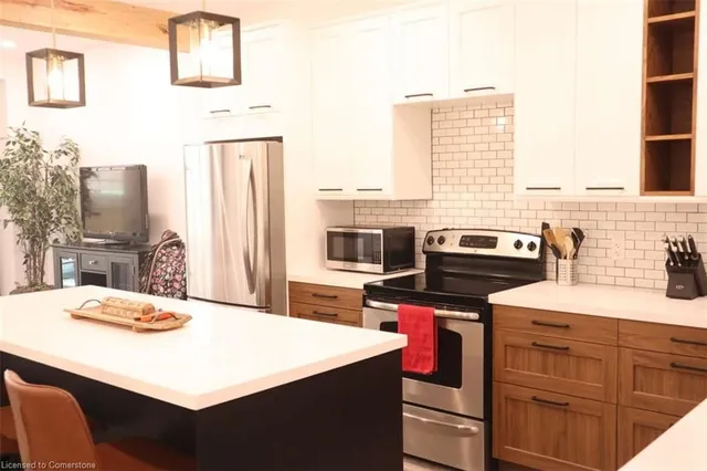 Additional image 7 of 79 Browview Dr