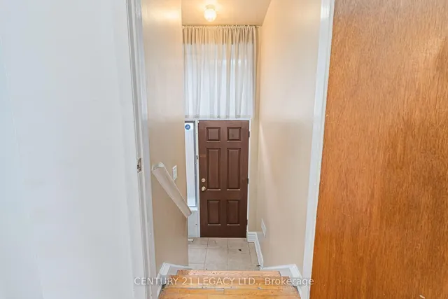 Additional image 21 of 17 Vange Cres