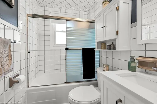 Additional image 21 of 291 Thayer Ave