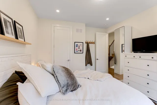 Additional image 24 of 3226 Ellyn Common