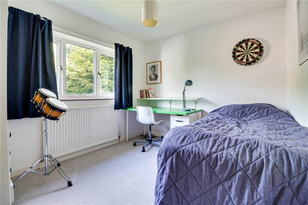 Additional image 11 of Bloomfield Road, Harpenden, Hertfordshire, AL5