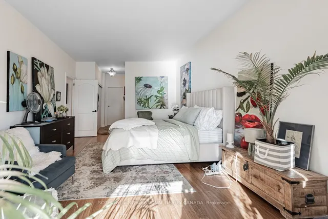 Additional image 24 of 10 Queens Quay Unit 2305